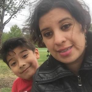 Meet your Posher, Elvia